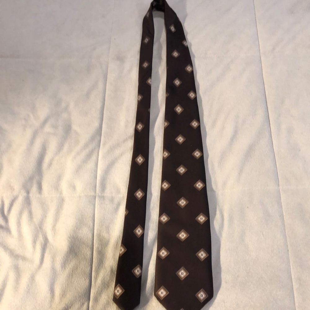 The Men’s Store Brown Tie